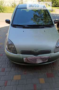 Хэтчбек Toyota Yaris 2002 в Одессе