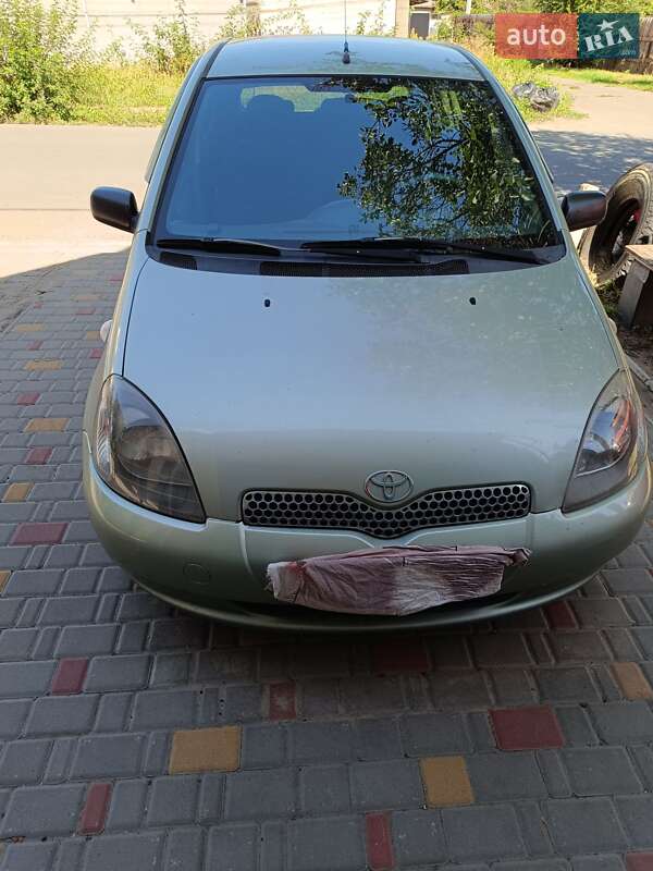 Toyota Yaris 2002