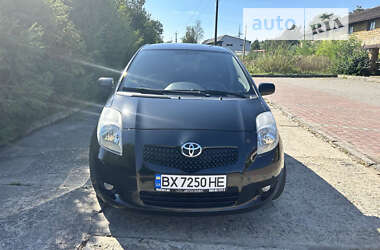 Хэтчбек Toyota Yaris 2008 в Шепетовке