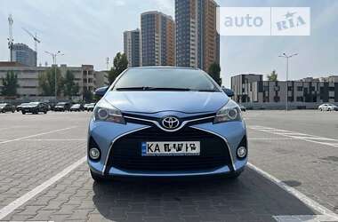 Хетчбек Toyota Yaris 2016 в Києві