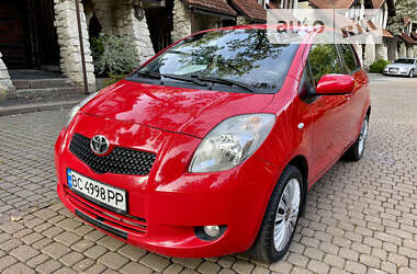 Хэтчбек Toyota Yaris 2008 в Львове