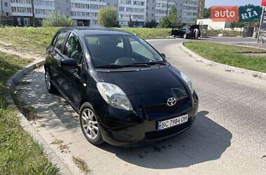 Хэтчбек Toyota Yaris 2008 в Львове