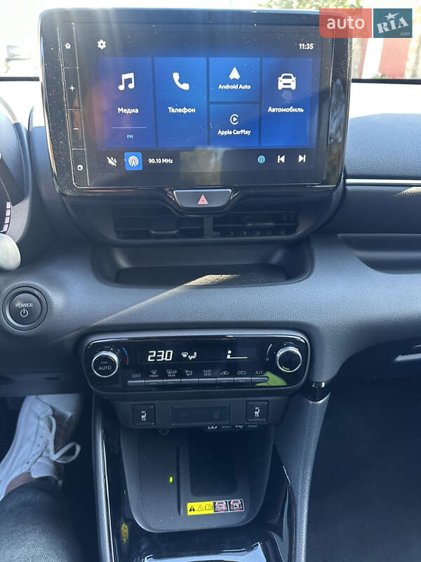 Хэтчбек Toyota Yaris 2024 в Одессе