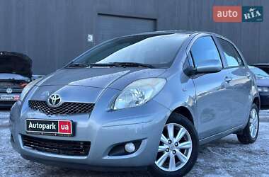 Хетчбек Toyota Yaris 2009 в Львові