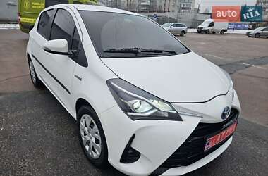 Хетчбек Toyota Yaris 2017 в Житомирі