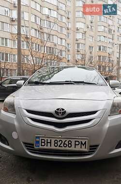 Седан Toyota Yaris 2006 в Одесі