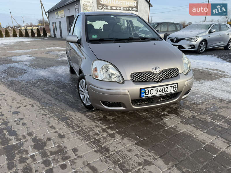 Хетчбек Toyota Yaris 2004 в Львові