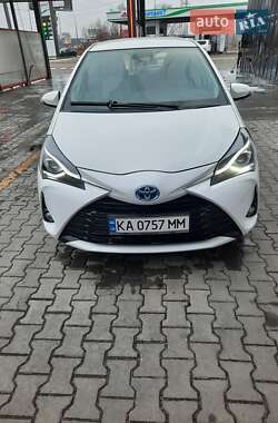 Хэтчбек Toyota Yaris 2018 в Киеве