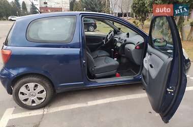 Хетчбек Toyota Yaris 2003 в Рівному