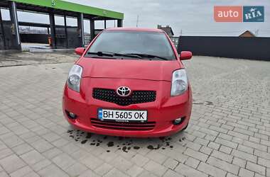 Хэтчбек Toyota Yaris 2008 в Каменец-Подольском