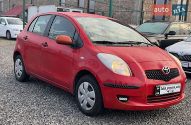 Хэтчбек Toyota Yaris 2007 в Нижней Апше