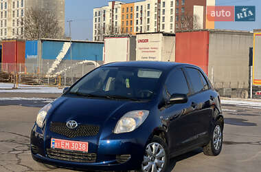 Хетчбек Toyota Yaris 2007 в Ковелі