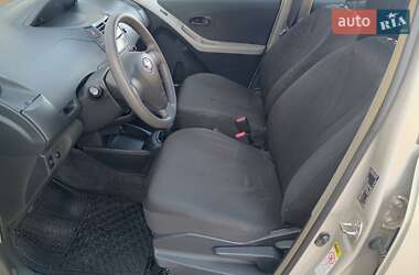 Хэтчбек Toyota Yaris 2011 в Киеве