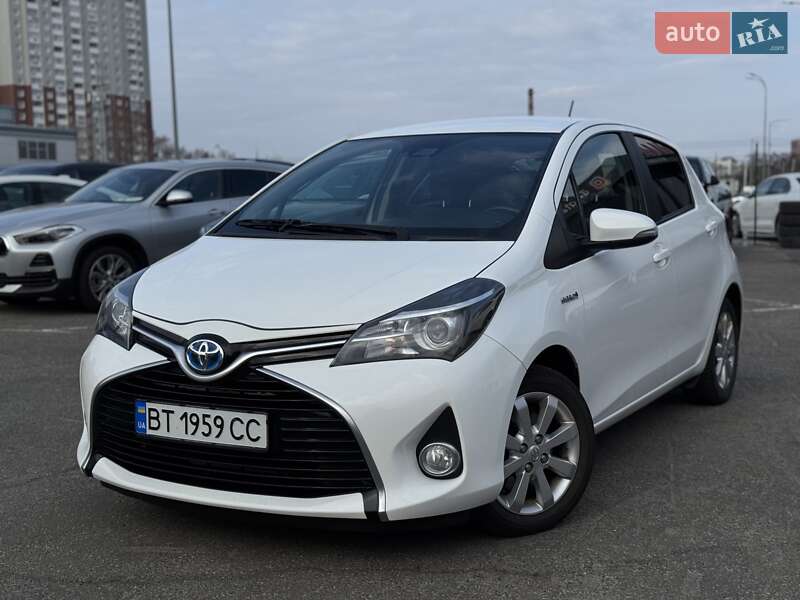Toyota Yaris 2016
