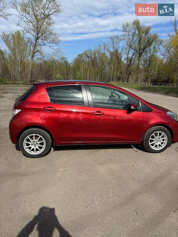 Хетчбек Toyota Yaris 2011 в Кременчуці