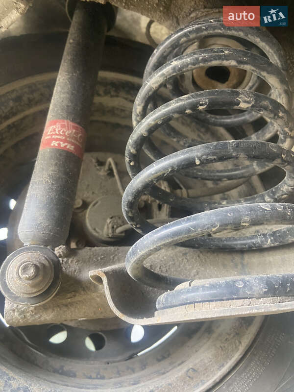 Хэтчбек Toyota Yaris 1999 в Львове