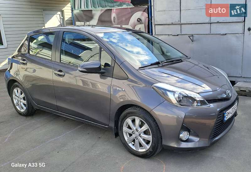 Хэтчбек Toyota Yaris 2013 в Каменском фото 14 Хэтчбек Toyota Yaris 2013 в Каменском