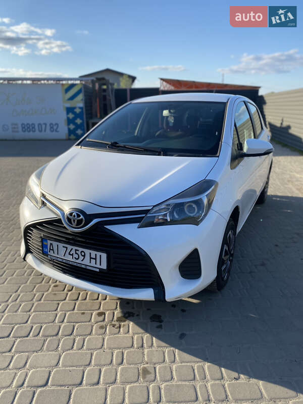 Хэтчбек Toyota Yaris 2014 в Ирпене
