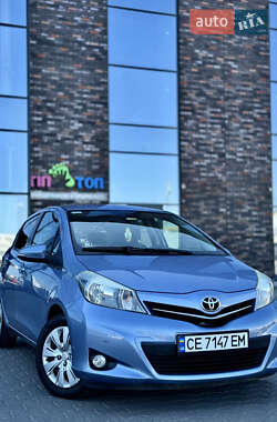 Хетчбек Toyota Yaris 2011 в Чернівцях