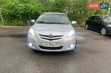 Седан Toyota Yaris 2007 в 