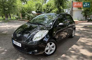 Хэтчбек Toyota Yaris 2007 в Одессе