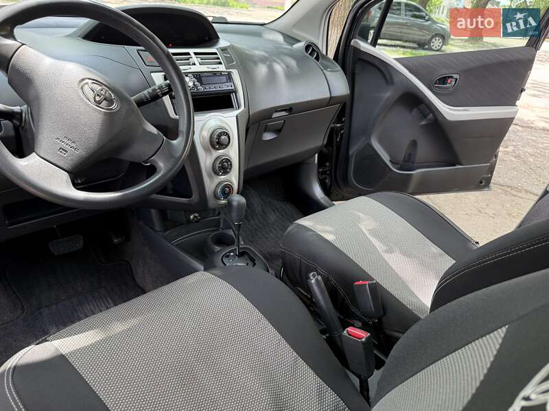 Хетчбек Toyota Yaris 2007 в Одесі
