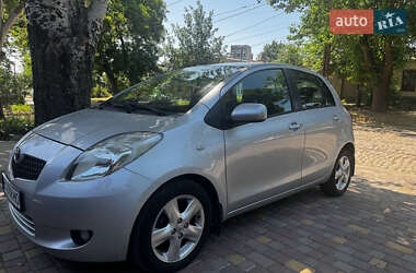 Хетчбек Toyota Yaris 2006 в Миколаєві
