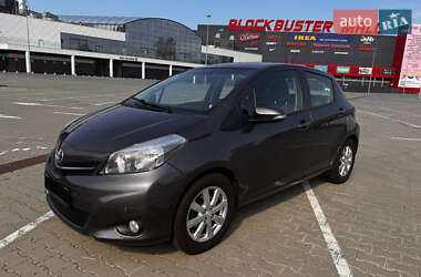 Хэтчбек Toyota Yaris 2014 в Киеве