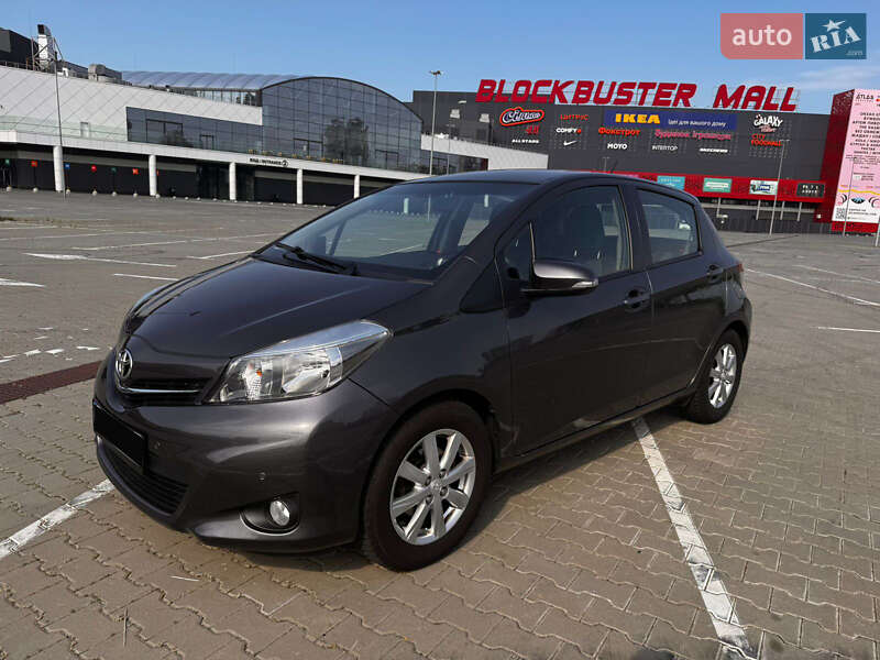 Toyota Yaris 2014