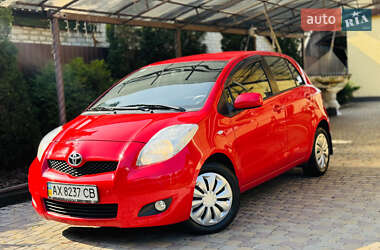 Хетчбек Toyota Yaris 2011 в Харкові