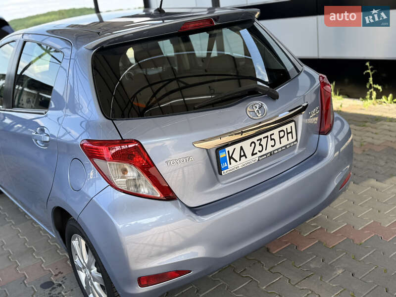 Хетчбек Toyota Yaris 2012 в Вінниці