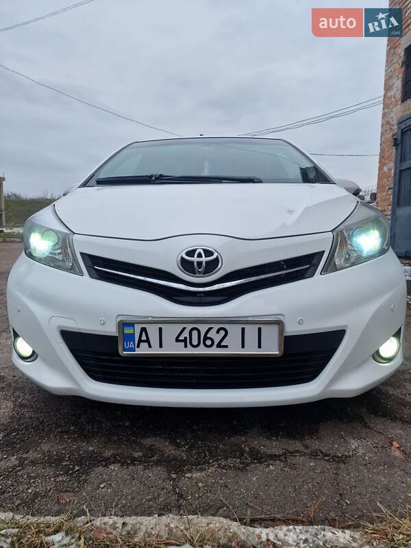 Хетчбек Toyota Yaris 2014 в Білій Церкві