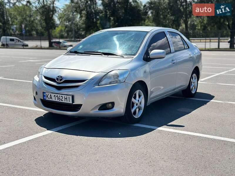 Toyota Yaris 2007