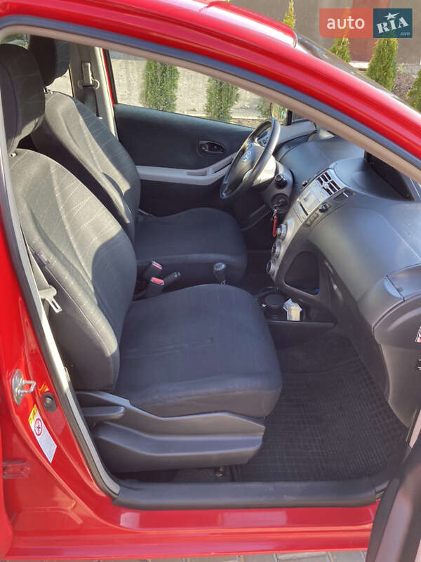 Хэтчбек Toyota Yaris 2007 в Виннице