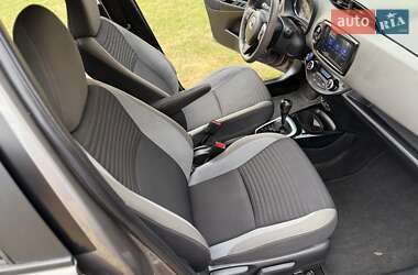 Хетчбек Toyota Yaris 2020 в 