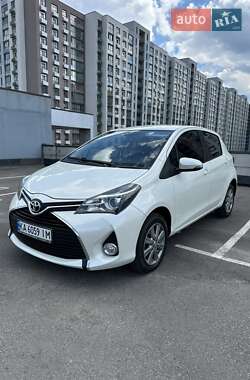 Хетчбек Toyota Yaris 2016 в Києві