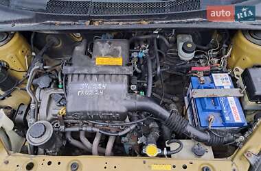 Хэтчбек Toyota Yaris 1999 в Здолбунове