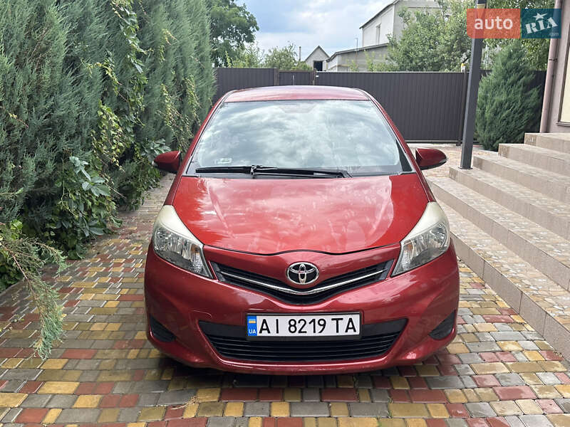 Хэтчбек Toyota Yaris 2011 в Белой Церкви