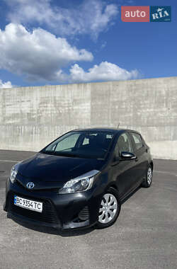 Хэтчбек Toyota Yaris 2014 в Львове