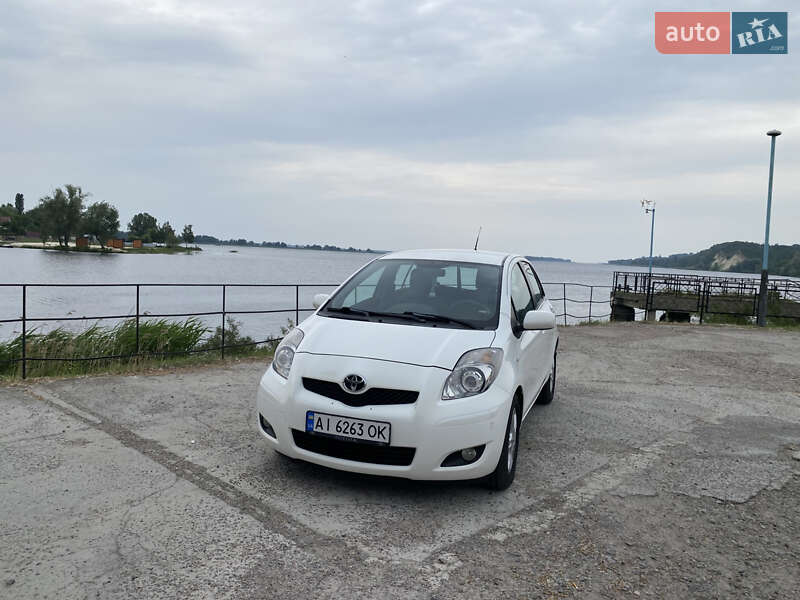 Toyota Yaris 2010