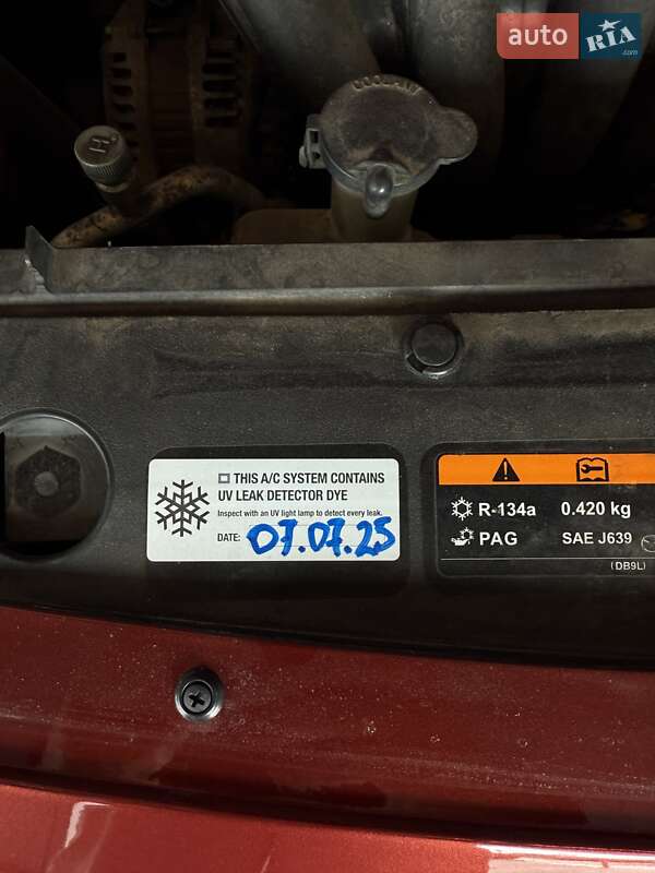 Седан Toyota Yaris 2016 в Киеве