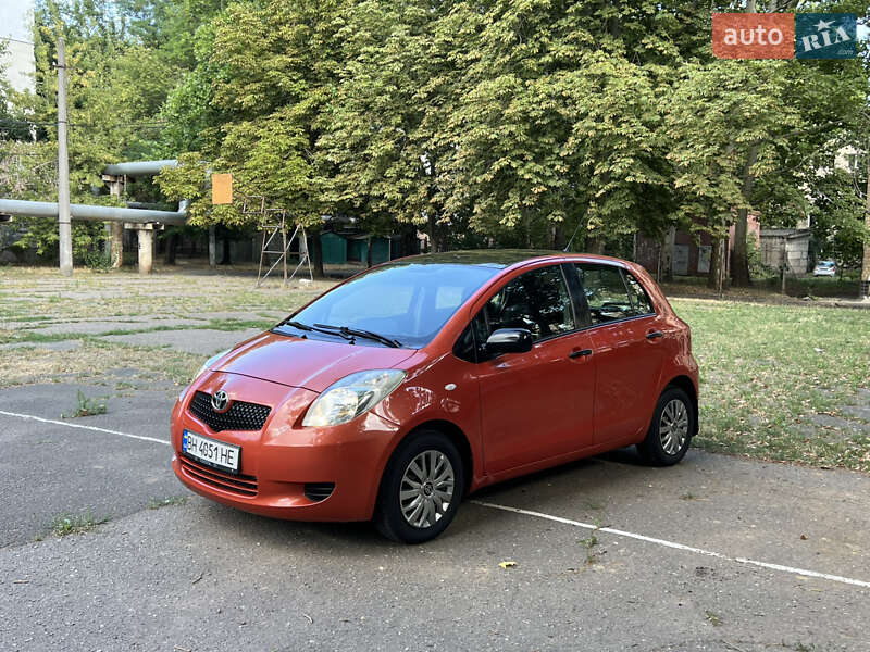 Toyota Yaris 2006