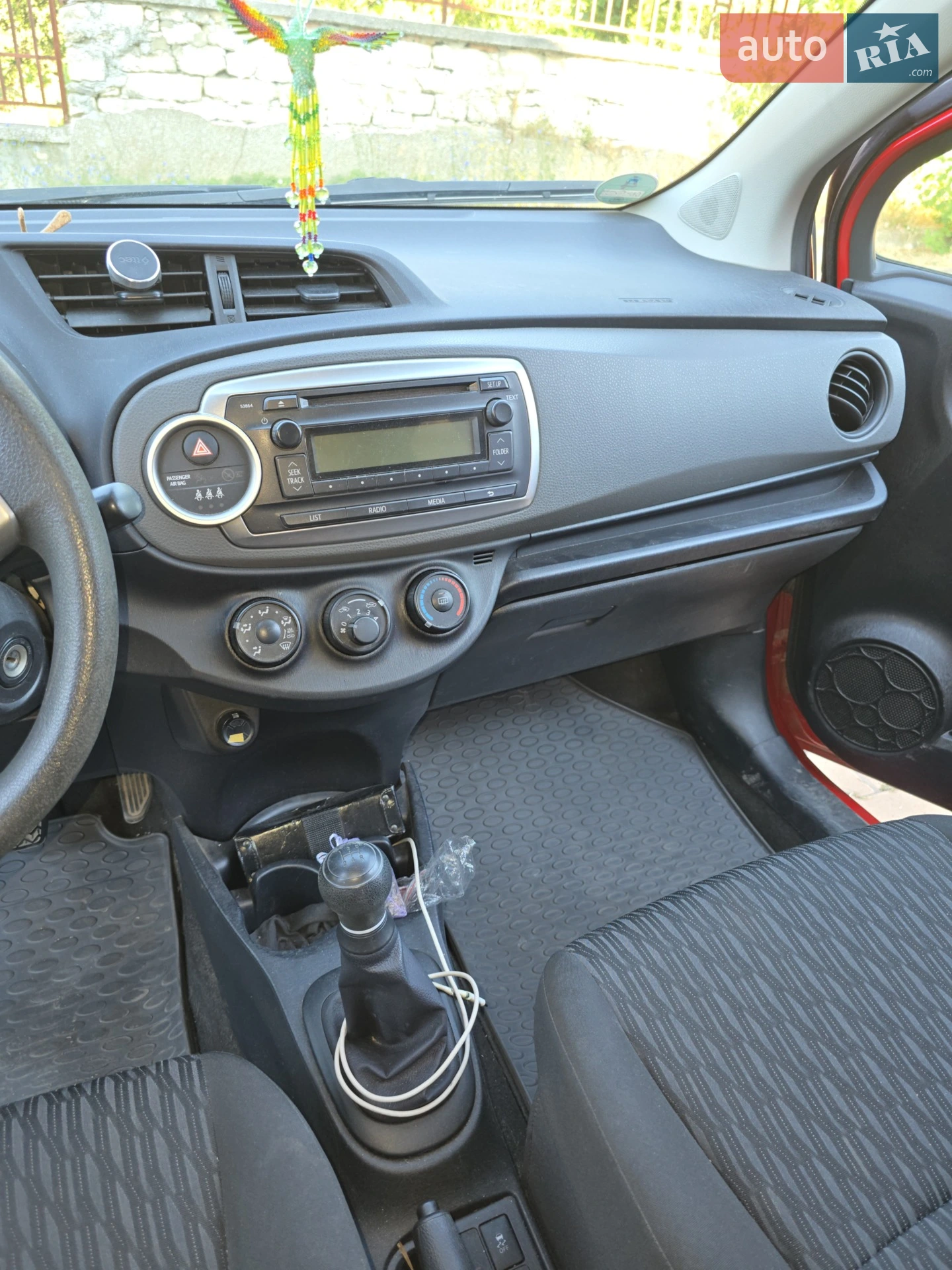 2012 Toyota Yaris - мініатюра 9