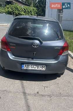 Хетчбек Toyota Yaris 2009 в Вінниці