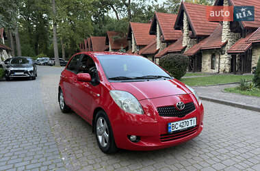 Хетчбек Toyota Yaris 2006 в Львові
