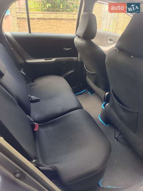 Хэтчбек Toyota Yaris 2010 в Львове