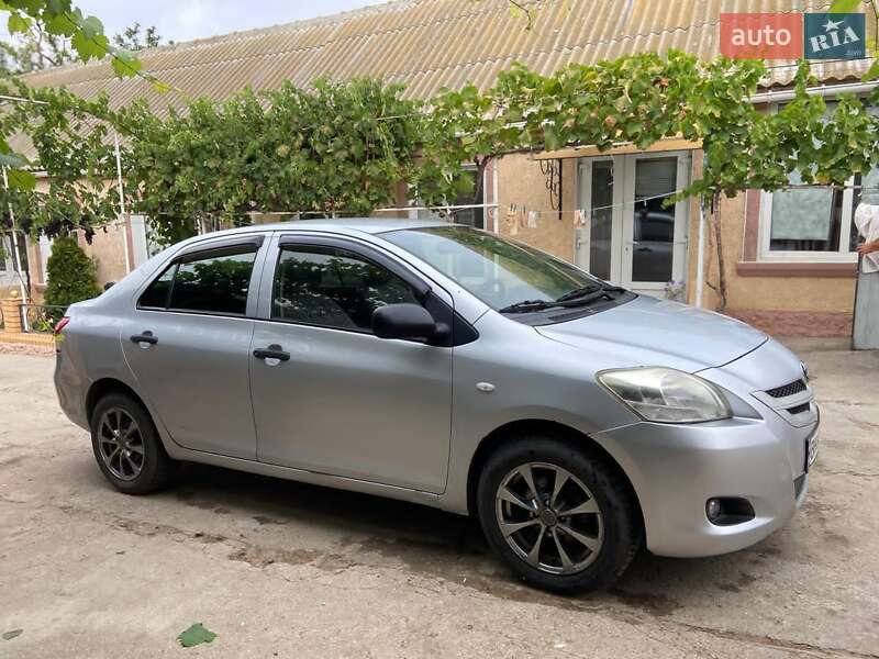 Седан Toyota Yaris 2006 в Измаиле фото 9 Седан Toyota Yaris 2006 в Измаиле