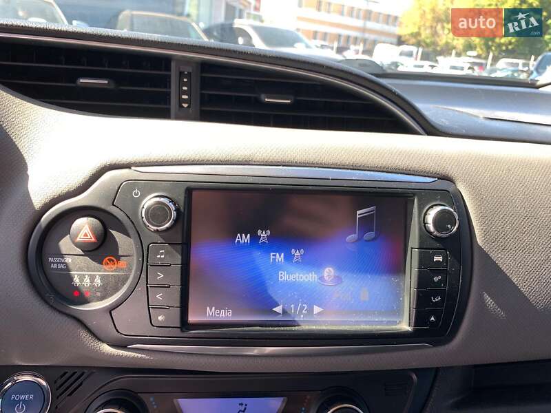 Хэтчбек Toyota Yaris 2014 в Виннице фото 32 Хэтчбек Toyota Yaris 2014 в Виннице