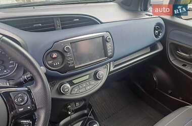 Хэтчбек Toyota Yaris 2018 в Киеве