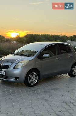 Хетчбек Toyota Yaris 2007 в Одесі